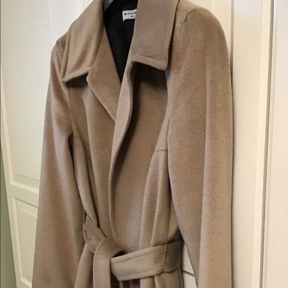 Camel Wrap Coat - Picture 2 of 10
